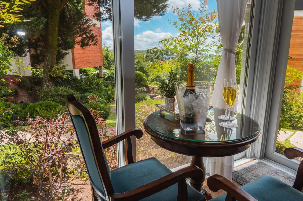 Suites Refugio Do Vale Γκραμάντο Εξωτερικό φωτογραφία